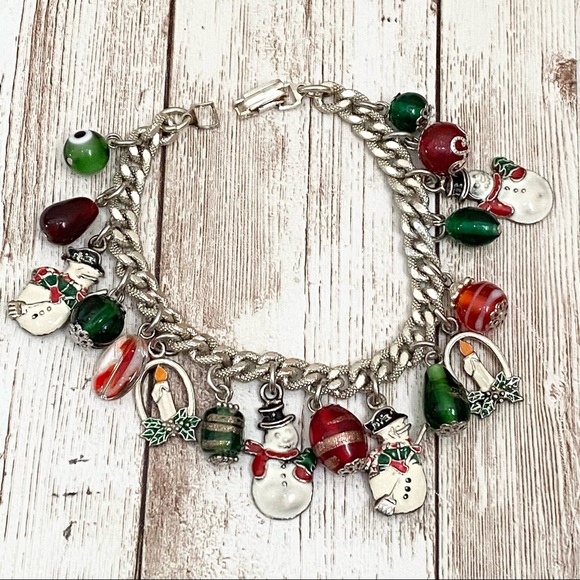 Germany Christmas Themed Loaded Charm Bracelet - Picture 2 of 9